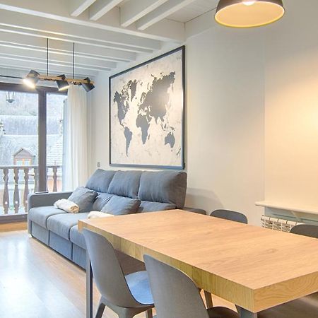 Saplan Real Estate Pijauert Apartman Les, Catalonia Kültér fotó