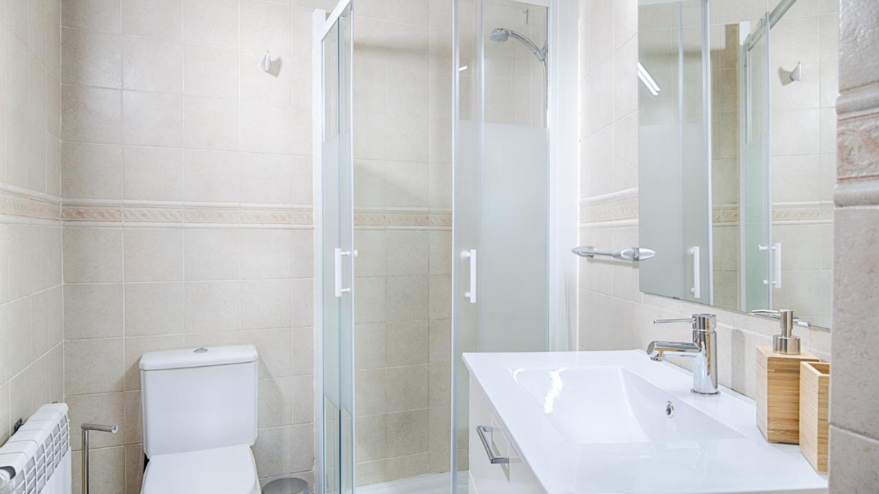 Saplan Real Estate Pijauert Apartman Les, Catalonia Kültér fotó