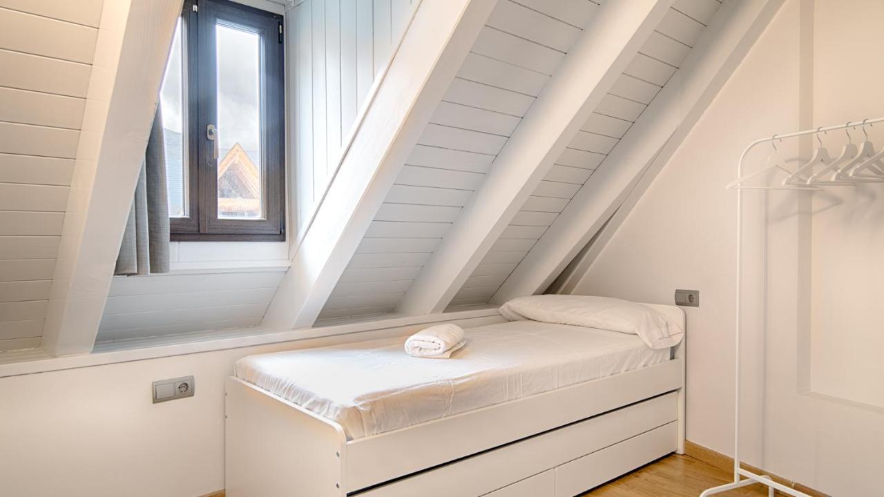 Saplan Real Estate Pijauert Apartman Les, Catalonia Kültér fotó